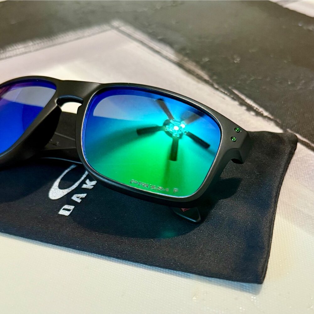 OO9102 Oakley Holbrook Jade Iridium Prizm Polarized Sunglasses - Picture 8 of 12